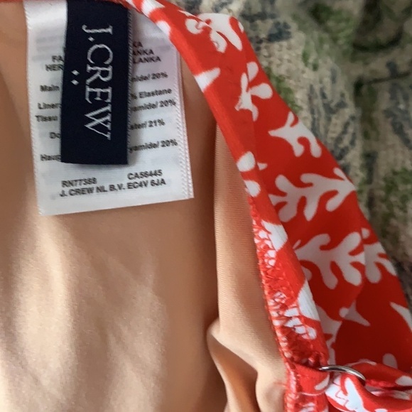 Bathing suit - Picture 3 of 3